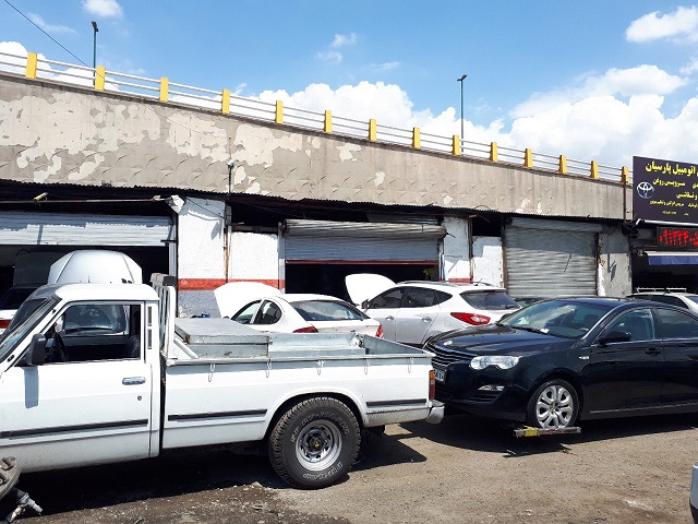 جرثقیل یدک کش سیار فرودگاه تهران